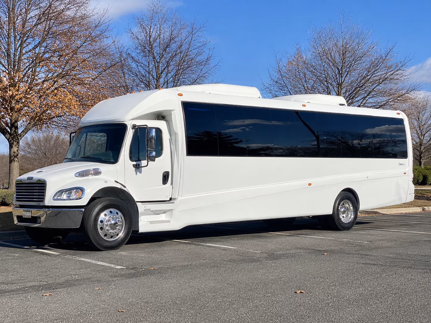 bachelor and bachelorette party buses in hampton