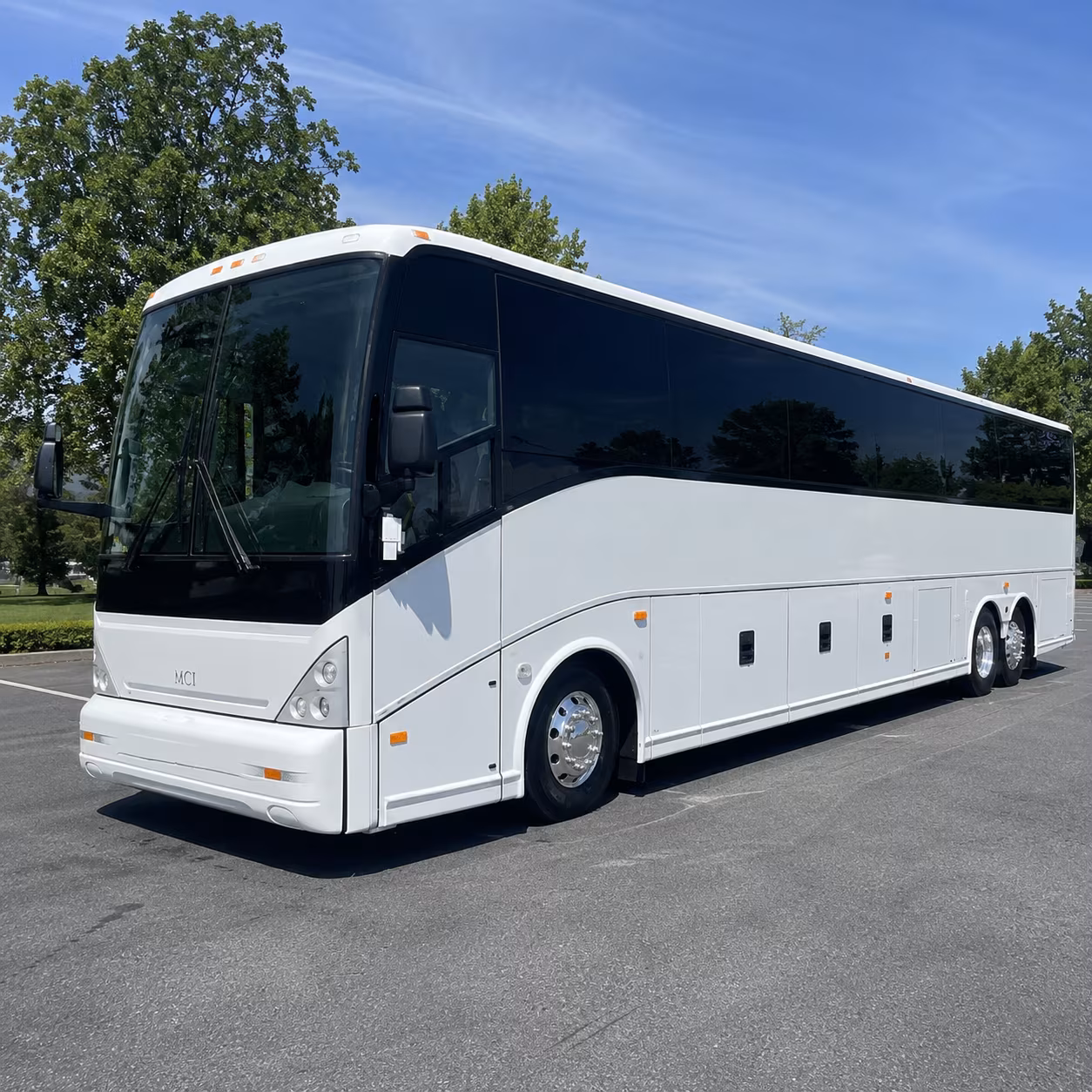 hampton bus rental service area