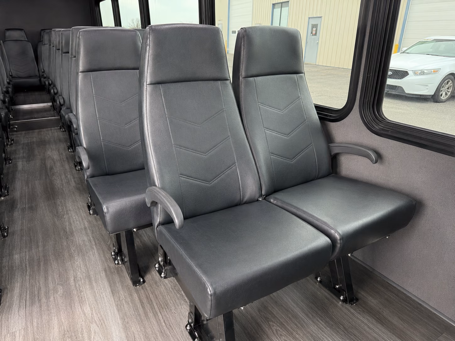 hampton parking shuttle and park and ride bus rentals